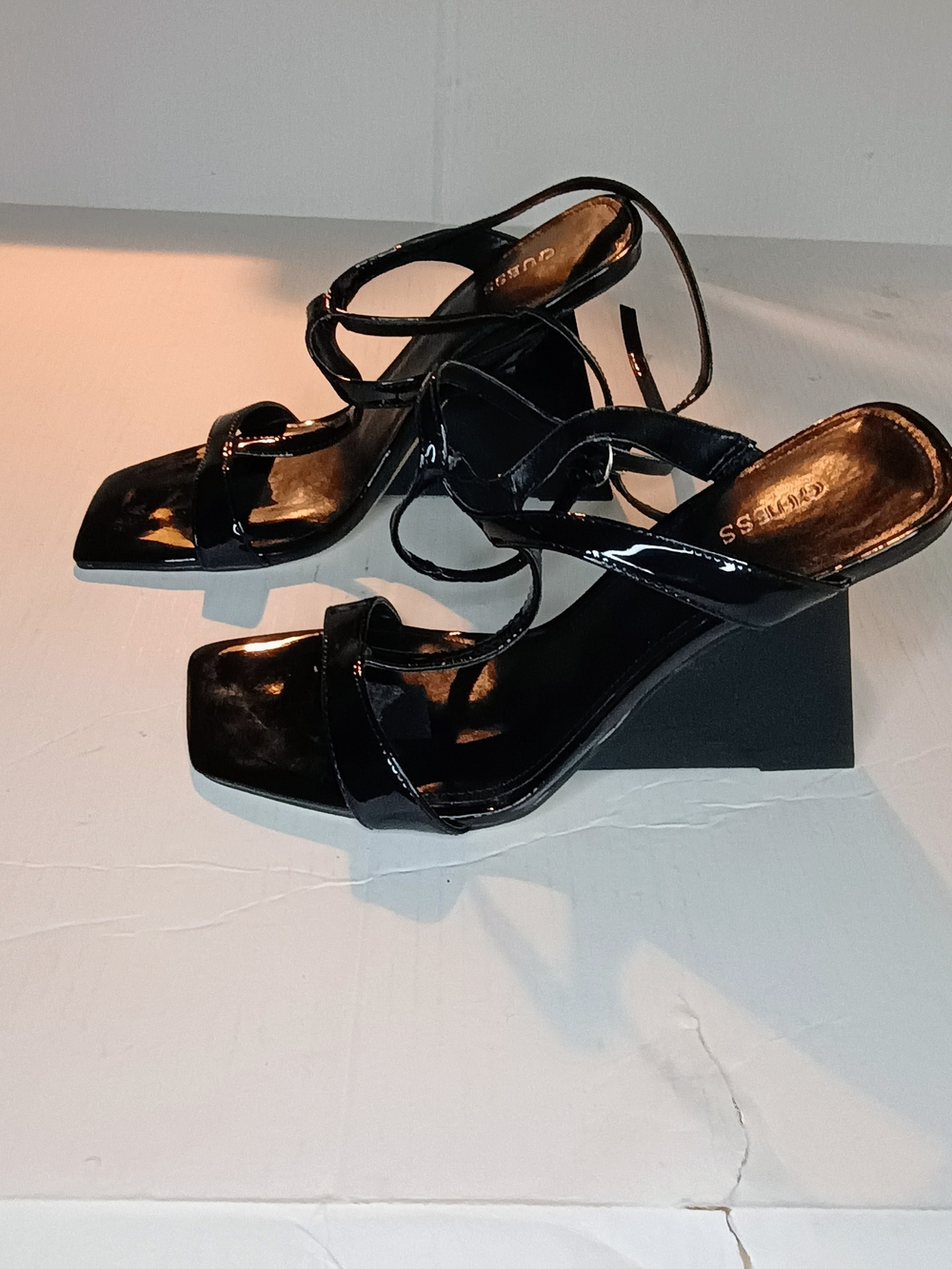 Guess Black Patent Strappy Block Geometrical Heel Sandals Size 11 5in